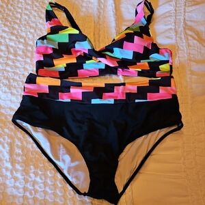 Colorful  Two Piece Swimsuit 1xl